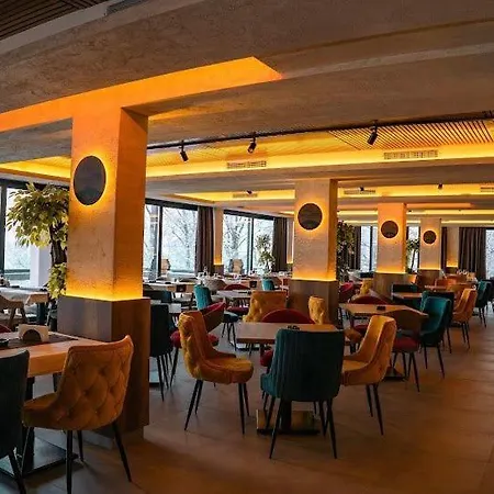 Nlux 30 Mamababa Resort&spa *